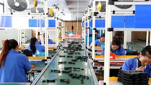 Kingvos Pro Factory Outlet pena, lem tembak warna-warni tanpa kabel dapat diisi ulang untuk DIY dan kerajinan - Product Image 6