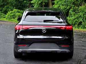 Mercedes-Benz EQE 350 4MATIC Luxe d'occasion à prix réduit, modèle 2023, à vendre - Product Image 6