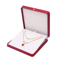 FADELI PACKING Boîte à bijoux carrée haut de gamme en similicuir rouge, grande boîte pour collier à chaîne