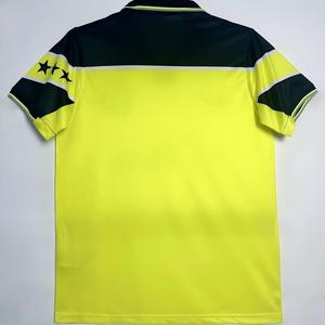 Maglia da Calcio Retrò 96-97 Rossa con Bordo Bianco, Stampa HD Premium, Classica Vintage Valle del Ruhr, Personalizzabile all'Ingrosso - Product Image 2