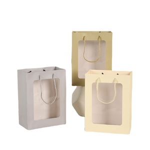 ถุงของขวัญใสแบบมีหน้าต่างสไตล์ <span class=keywords><strong>IG</strong></span> พร้อมหูหิ้วเชือก สำหรับอินฟลูเอนเซอร์ งานเทศกาล วันเกิด ร้านดอกไม้ บรรจุภัณฑ์กระดาษ - Product Image 4