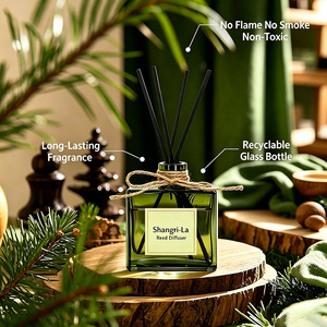 Diffuseur de parfum Shangri-La Essence, arôme haut de gamme de style hôtel, flacon en verre recyclable avec bâtonnets en rotin - Product Image 3