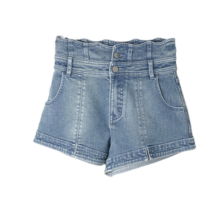 Shorts in denim da donna a vita alta con <span class=keywords><strong>doppio</strong></span> <span class=keywords><strong>bottone</strong></span>, orlo arrotolato e taglio a trapezio - Product Image 1