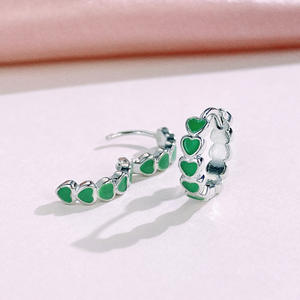 Pendientes Huggie E1869, Aleación Plateada, Forma de Corazón, Engaste de Bisel con Piedra Morada, Joyería de Moda Linda para Mujer, Regalo - Product Image 5