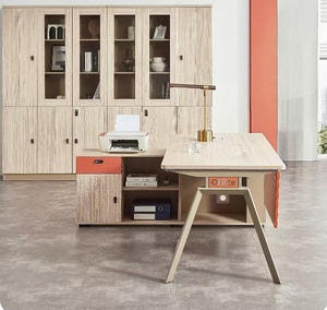 Bureau de travail en bois moderne haut de gamme avec fonctionnalités de réglage personnalisables et dissipation de chaleur - Product Image 3