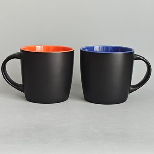 Tazza da tè in ceramica a forma di tamburo da 400 ml, opaca, bicolore, effetto smerigliato, resistente alle alte temperature, adatta al microonde, personalizzabile con logo. - Product Image 2