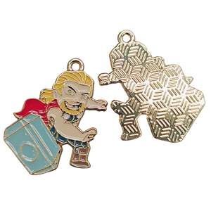 Superhéroe cómic dibujos animados DIY joyería accesorio aleación aceite gota llavero colgante collar para niños moda colgantes encantos - Product Image 5