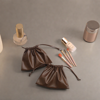 Sac de rangement pour pinceaux cosmétiques en cuir PU en gros, logo personnalisé imprimé, trousse de maquillage de voyage pour femmes