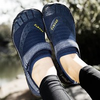 Chaussures de wading pliables à séchage rapide, légères, en maille, minimalistes, à bout large, avec semelle extérieure cramponnée pour la marche en rivière et sur les terrains boueux