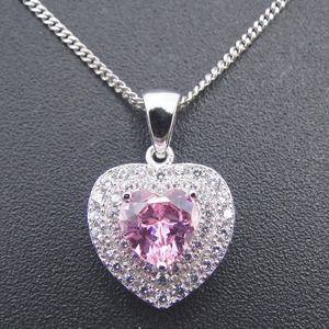 Nuevos Diseños, Colgante de Plata de Ley 925 con Forma de Corazón y Circonita Rosa para Mujer - Product Image 1