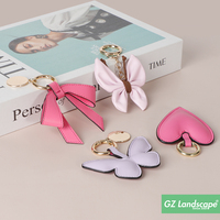 Porte-Clés Personnalisé Papillon 3D Cœur Nœud Rose en Cuir PU, Breloques Décoratives Mignonnes pour Coque de Téléphone