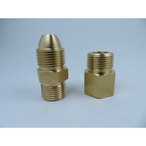 Cga580 To G5/8 Cylinder Connector Copper Adapter For Gas Cylinder Conversion Us Standard - Product Image 1