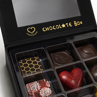 Boîte Cadeau en Papier pour Chocolats Leabon, Noir Mat avec Logo Cœur Doré, Couvercle Miroir, 9 Compartiments pour Emballage de Chocolats, Vente en Gros Usine