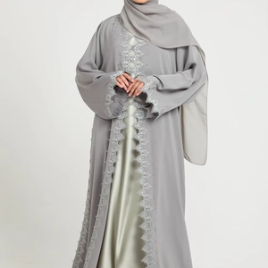 Vestido Largo Modesto Color Gris Personalizado Leduo – Abaya con Puños Fruncidos y Hiyab para Mujeres Musulmanas - Product Image 1