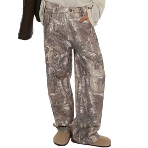 Pantalones de Lona para Hombre con Estampado de Camuflaje Realtree, Pantalones Holgados y Rectos para Hombre - Product Image 5
