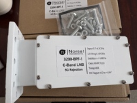 3120F Bande C (3,4 à 4,2 GHz) PLL LNB (Type-F) LOW NOISE BLOCK (LNB)