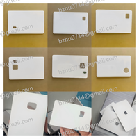 Carte PC personnalisée avec fenêtre transparente, impression UV holographique effet fantôme MCL/CLI et guilloche