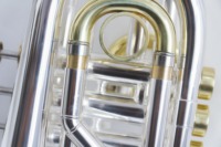Pocket Trumpet Brass Body Monel Valves Silver and Gold Bb Tone 7C Mouthpiece Full Metal Finger Buttons Pocket Trumpet OEM