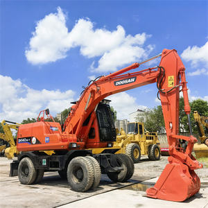 Mini excavatrice de roue utilisée DOOSAN DH140W-7 l'agriculture d'excavatrice de roue de 14TON en vente - Product Image 1