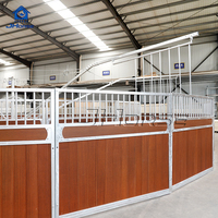 Marcheur de chevaux de style libre galvanisé à chaud à contrôle de vitesse réglable de couleurs personnalisées pour l'entraînement des chevaux