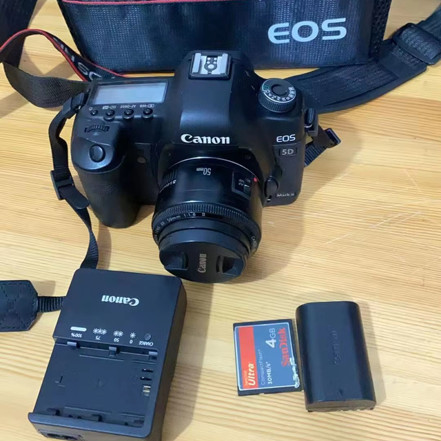 Clean Condition USD290 KIT=USD200 EOS 5D2 5D Mark 2+USD90 lens 50mm F1.8 Original Ca non Second hand Used Camera DSLR Digital