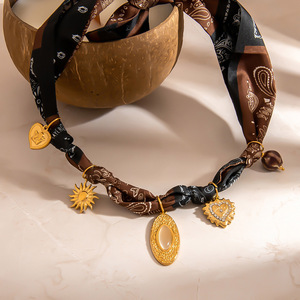 Collar de Bufanda DIY con Colgante de Corazón, Chapado en Oro de 18K, Estilo Bohemio, Joyería Casual de Moda - Product Image 3