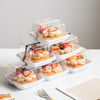 Vente en gros Plateau à gâteau pour sandwich Boîtes d'emballage alimentaire pour pâtisserie et salade Récipient à gâteau en plastique recyclable à emporter avec couvercles hauts