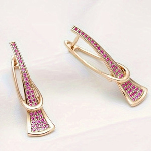 Eleganti Ear Cuff per Donne, Design Minimalista Delicato, Gioielli di Moda per Ogni Giorno - Product Image 3