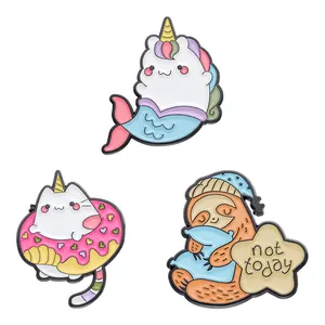 Pembe serisi broşlar Donut Mermaid sevimli kedi Unicorn hayvan yumuşak Metal emaye pimleri kızlar için