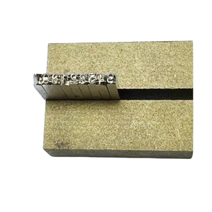 Tamanho personalizado Hot Stamp Letters Steel Fonts Numbers Copper Alphabet para Data <span class=keywords><strong>Coding</strong></span> <span class=keywords><strong>Machine</strong></span> - Product Image 1