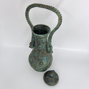 Ancien navire en bronze chinois Hu à manche de faisceau à motifs de hibou utilisé pour les événements de cérémonie de vin fin sacrifie l'artisanat en métal - Product Image 5