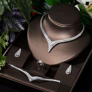 HIBRIDE Super brillant grand zircon cubique cristal collier boucle d'oreille bague et bracelet ensemble ensembles de bijoux de fiançailles pour les femmes S-016 - Product Image 1
