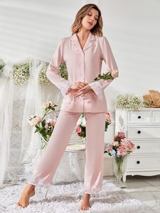 Venta al por mayor Pijamas Mujer Fiesta Fuzzy Detalle <span class=keywords><strong>Pijama</strong></span> Botón Frente Contraste Tubería Pluma Viscosa De Bambú Pijamas - Product Image 4