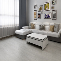 Rutschfester SPC-Klick-Bodenbelag Holzoptik Vinyl Wasserdicht Innenbereich Luxuriöser Look