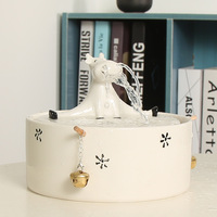 Fontaine à eau automatique pour chat en céramique électronique de luxe moderne, design baleine blanche, filtre non toxique, écologique, pour animaux de compagnie d'intérieur