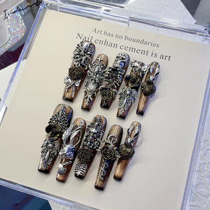 Ongles portables de luxe faits main, en résine œil de chat à dégradé avancé, forme amande longue, noir foncé, style européen et américain - Product Image 3