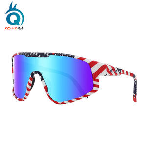 Lunettes de soleil polarisées Xq-H2 pour le cyclisme, motif drapeau américain, légères, coupe-vent, anti-poussière, pour sports de plein air - Product Image 3