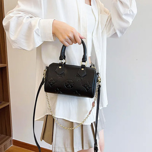 Sac à bandoulière en <span class=keywords><strong>cuir</strong></span> pour femme à prix avantageux, sacs fourre-tout décontractés pour femme, petit sac bandoulière pour femme avec motif gaufré de créateur - Product Image 4