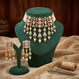 Elegante Collar Choker Kundan, Diseño de Joyería Étnica Tradicional para Bodas, Fiestas y Novias - Product Image 2
