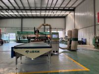 Ligne de production de découpe CNC double pour l'étiquetage automatique, équipement de fabrication de panneaux de portes d'armoires et de meubles sur mesure