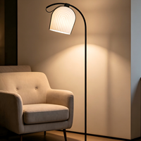 Lampadaire d'hôtel de style mi-siècle, nouveau design créatif, fantaisie et simple, pour chambre à coucher, salon, lecture