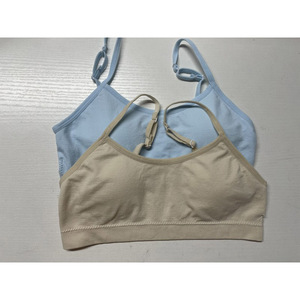 Sujetador deportivo sin costuras para mujer, tejido, liso, fino, con copa triangular, transpirable, tipo chaleco, sin aros, con tirantes cruzados en el pecho, cuello en V - Product Image 1