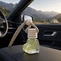 Diffuseur de parfum moderne en verre liquide pour voiture, à suspendre au rétroviseur ou sur la grille d'aération, désodorisant multi-parfums pour l'intérieur de la voiture