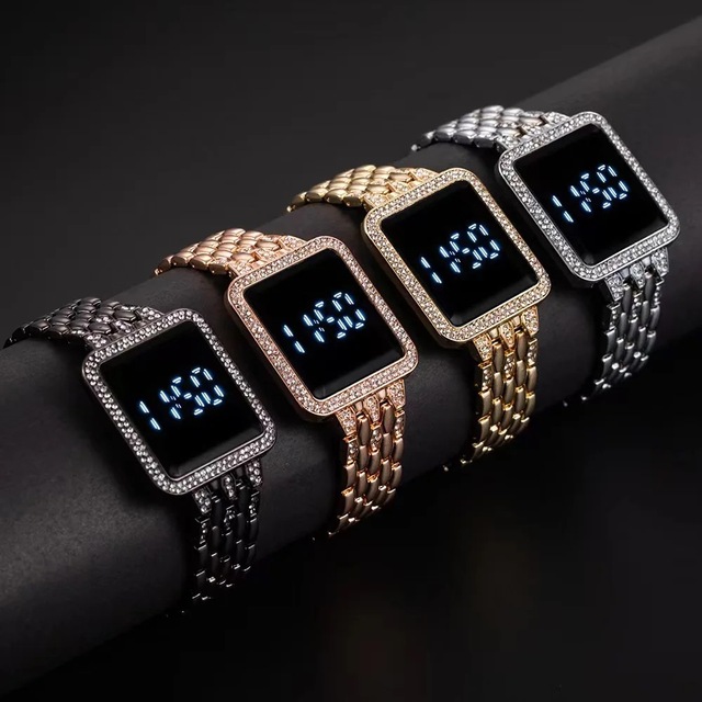 Free Samples New Fashion Stainless Steel Led Digital Watches Diamond Rose Gold Ladies Watches Rhinestone Electronic Wristwatch