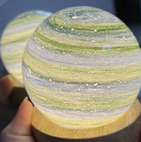 TSD Kunsthandwerk Heimdekoration Mini USB Glaskugel Schreibtischlampe Astronomische Fantasie Regenbogen Planeten Sternenlicht