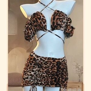Conjunto de Lencería con Estampado de Leopardo para Mujer, 2 Piezas, con Volantes, Satinado, Sexy, Estilo Falda - Product Image 2