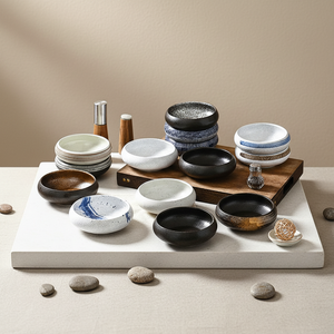 Ciotola in Ceramica Stile Giapponese Retrò con Decorazioni Floreali Sottosmalto, per Casa e Ristorante, Ciotola per Salse, Piatto per Hot <span class=keywords><strong>Pot</strong></span>, Piatto per Snack, Adatta al Microonde - Product Image 1