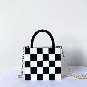 Bolso de Mano Diagonal Cruzado para Mujer, Diseño Geométrico con Logotipo de PU, Gran Capacidad, Estilo Gu Ling Jing Guai, Ideal para Eventos - Product Image 2