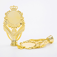 Partie en plastique de Figure de couronne d'or la plus chaude du trophée pour le petit trophée de Football Football Tennis Cricket HP32
