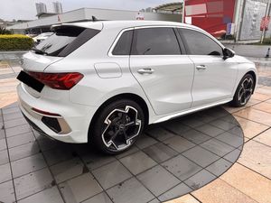 <span class=keywords><strong>Audi</strong></span> <span class=keywords><strong>A3</strong></span> <span class=keywords><strong>Sportback</strong></span> 2023 35TFSI Turbo d'occasion, conduite à gauche, automatique, essence, hayon, sièges en cuir, pneus R17, caméra de recul, pour l'exportation - Product Image 3